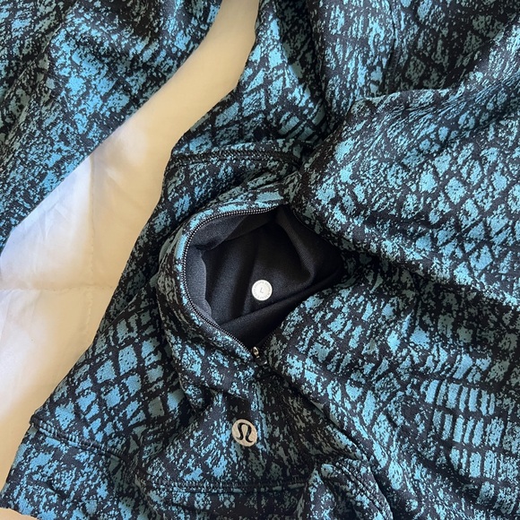 Lululemon Pullover - Picture 3 of 3
